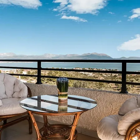 Holiday With Sea View In Paralia Avlidas * Dhilesi